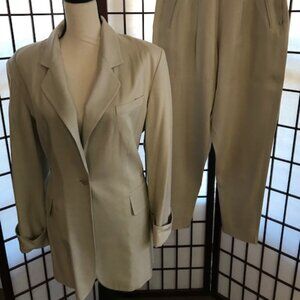 Banana Republic, Cream Pantsuit, Size 14
